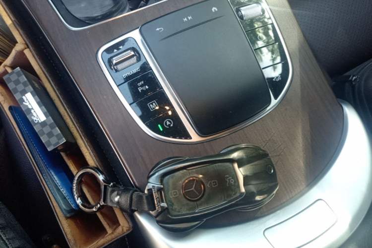 Used Mercedes-Benz GLC 2021 GLC 300 L 4MATIC Dynamic Model Vehicle Key