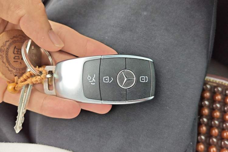 Used Mercedes-Benz GLC 2021 GLC 260 L 4MATIC Dynamic Edition Vehicle Key