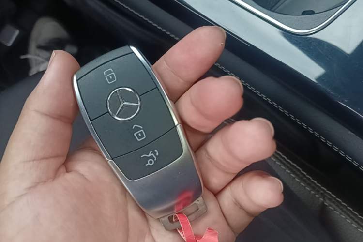 Used Mercedes-Benz GLC 2021 GLC 260 L 4MATIC Dynamic Edition Vehicle Key