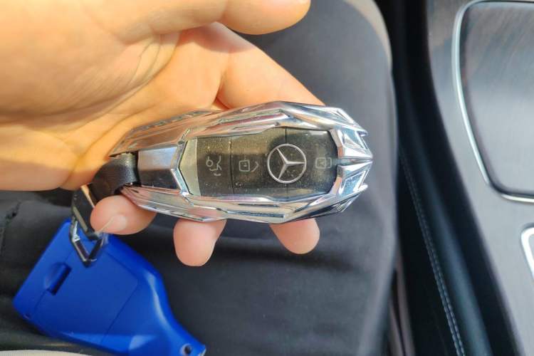 Used Mercedes-Benz GLC 2021 GLC 260 L 4MATIC Dynamic Edition Vehicle Key