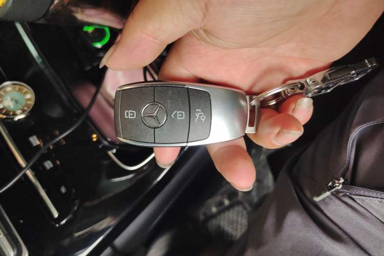 Used Mercedes-Benz GLC 2021 GLC 260 L 4MATIC Dynamic Edition Vehicle Key