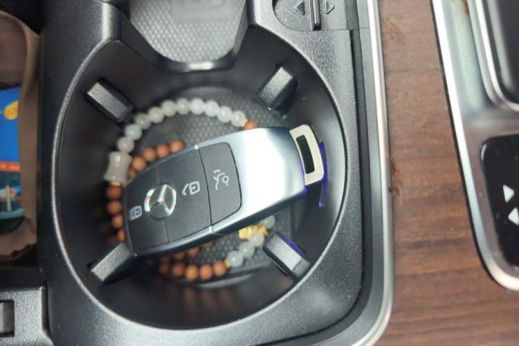 Used Mercedes-Benz GLC 2021 GLC 300 L 4MATIC Dynamic Model Vehicle Key