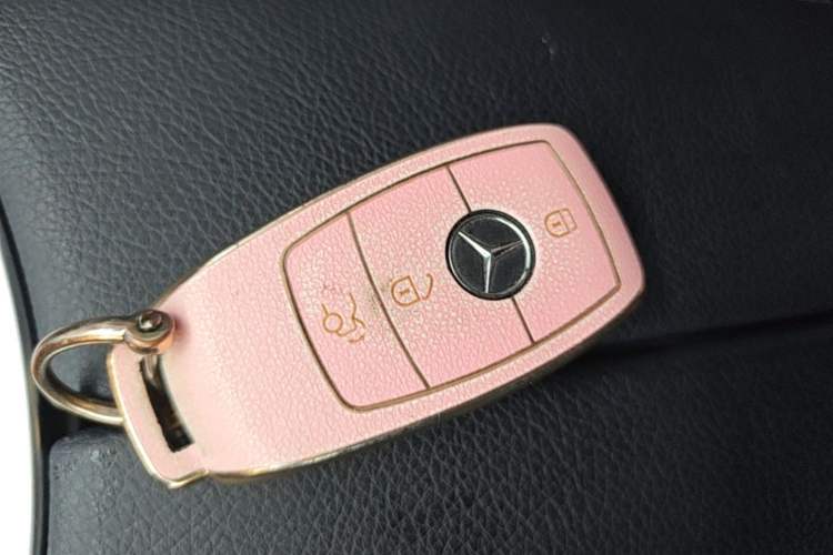 Used Mercedes-Benz GLC 2021 GLC 260 L 4MATIC Luxury Model Vehicle Key