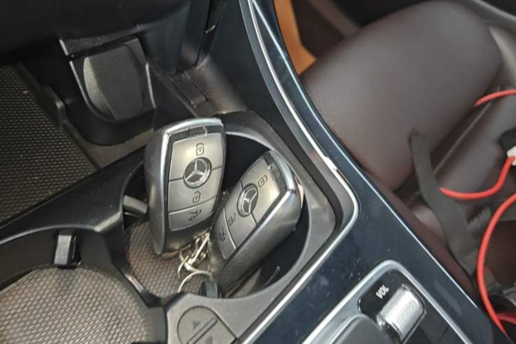 Used Mercedes-Benz GLC 2021 GLC 260 L 4MATIC Dynamic Edition Vehicle Key