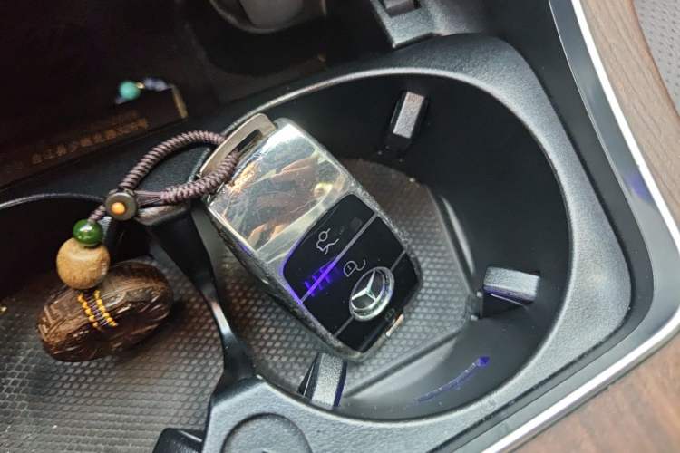 Used Mercedes-Benz GLC 2021 GLC 300 L 4MATIC Dynamic Model Vehicle Key