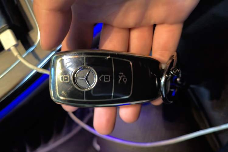 Used Mercedes-Benz GLC 2021 GLC 300 L 4MATIC Dynamic Model Vehicle Key