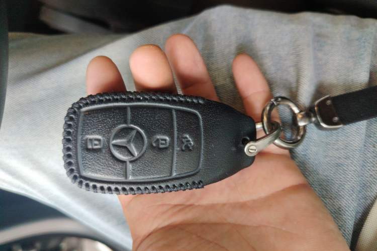 Used Mercedes-Benz GLC 2021 GLC 300 L 4MATIC Dynamic Model Vehicle Key