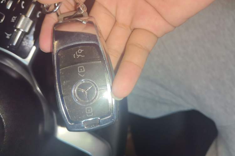 Used Mercedes-Benz GLC 2021 GLC 300 L 4MATIC Dynamic Model Vehicle Key