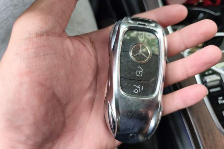 Used Mercedes-Benz GLC 2021 GLC 300 L 4MATIC Dynamic Model Vehicle Key