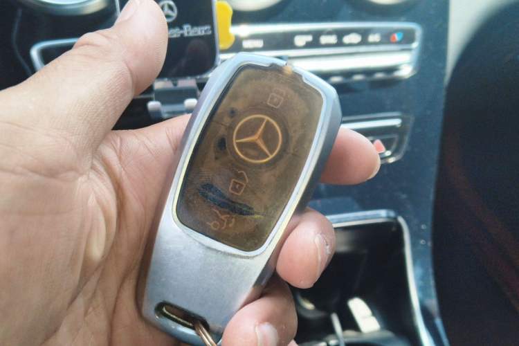 Used Mercedes-Benz GLC 2021 GLC 260 L 4MATIC Dynamic Edition Vehicle Key