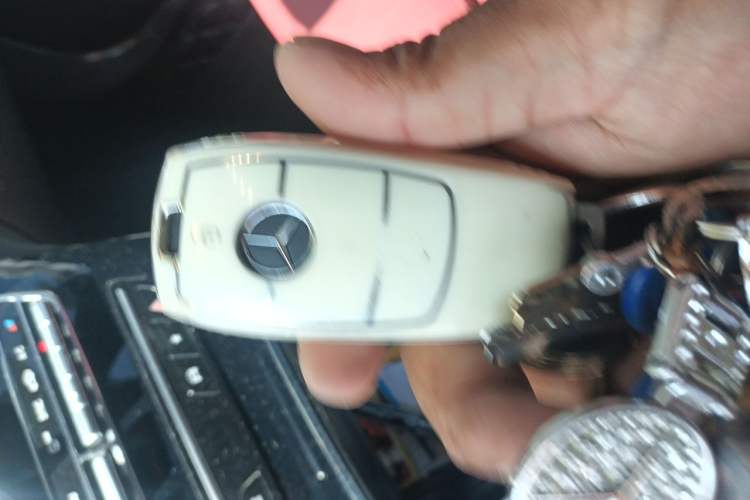 Used Mercedes-Benz GLC 2021 GLC 260 L 4MATIC Dynamic Edition Vehicle Key