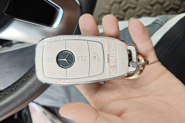 Used Mercedes-Benz GLC 2021 GLC 260 L 4MATIC Dynamic Edition Vehicle Key