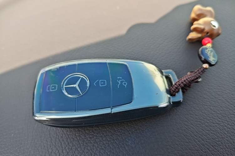 Used Mercedes-Benz GLC 2021 GLC 300 L 4MATIC Dynamic Model Vehicle Key