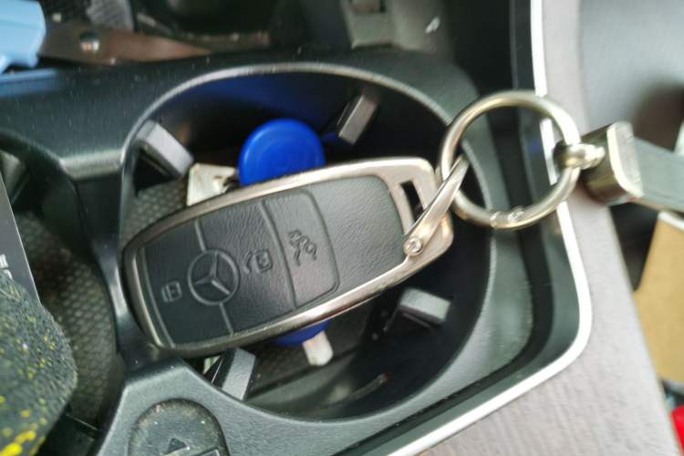 Used Mercedes-Benz GLC 2021 GLC 300 L 4MATIC Dynamic Model Vehicle Key