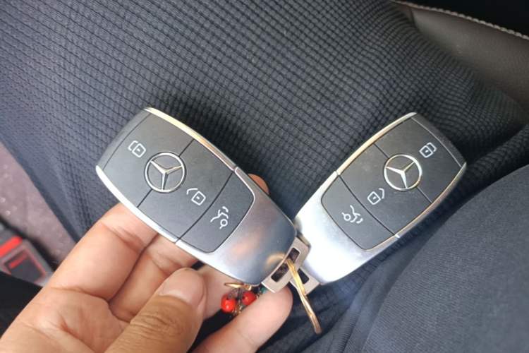 Used Mercedes-Benz GLC 2021 GLC 300 L 4MATIC Dynamic Model Vehicle Key