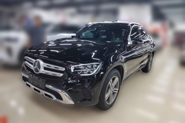 Ojetý Mercedes-Benz GLC 2021 GLC 260 L 4MATIC Dynamic Edition