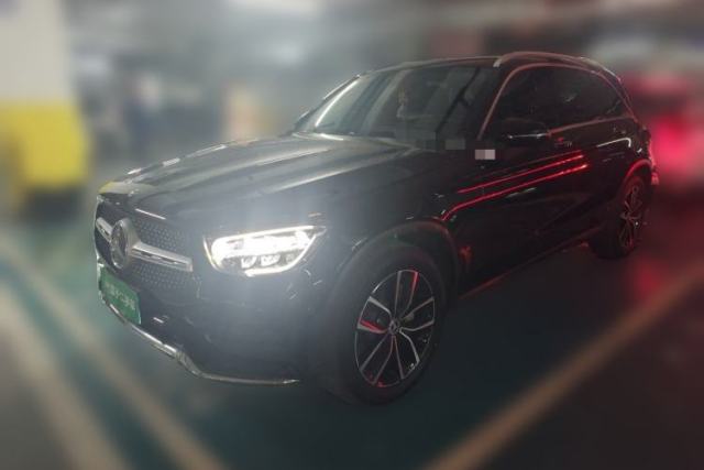 Mercedes-Benz GLC 2021 GLC 260 L 4MATIC Luxury Model usado