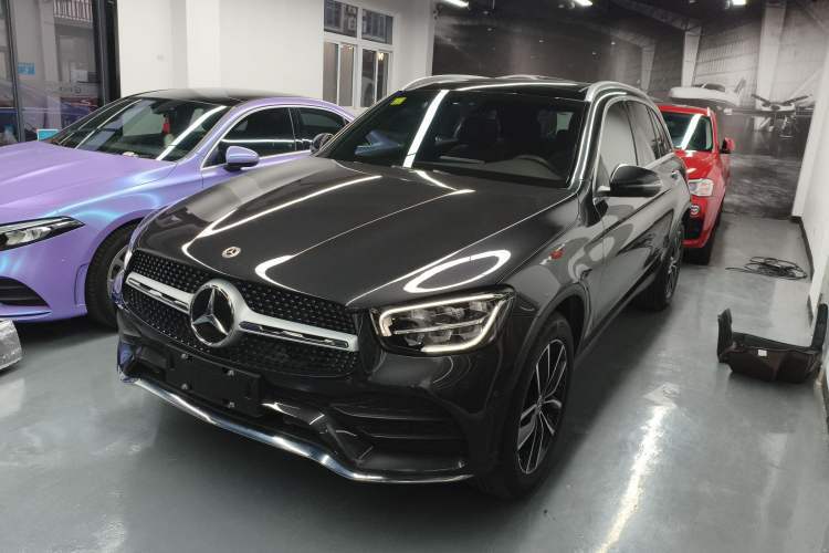 Used Mercedes-Benz GLC 2021 GLC 260 L 4MATIC Luxury Model Guazi used car, China used car export, Used car for sale, Used  cars, Cheapest cars for sale