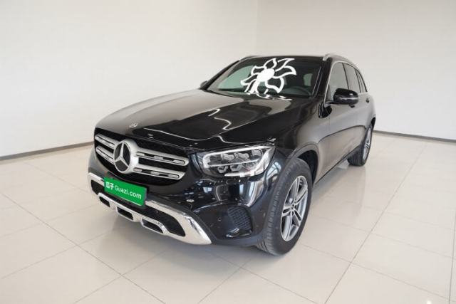 Ojetý Mercedes-Benz GLC 2021 GLC 260 L 4MATIC Dynamic Edition