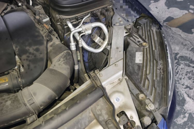 Used Mercedes-Benz GLC 2021 GLC 300 L 4MATIC Dynamic Model Engine Bay Left