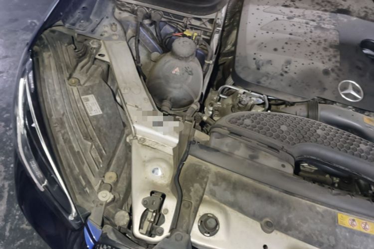 Used Mercedes-Benz GLC 2021 GLC 300 L 4MATIC Dynamic Model Engine Bay Right