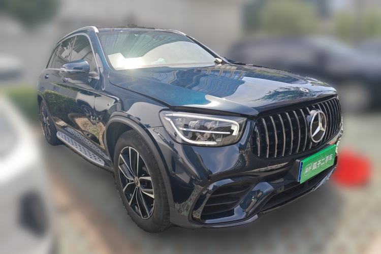 Used Mercedes-Benz GLC 2021 GLC 260 L 4MATIC Luxury Model Front Right 45 Deg
