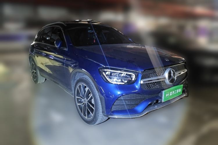 Used Mercedes-Benz GLC 2021 GLC 260 L 4MATIC Luxury Model Front Right 45 Deg