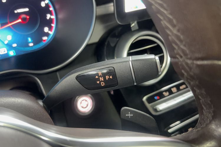 Used Mercedes-Benz GLC 2021 GLC 260 L 4MATIC Dynamic Edition Interior 6