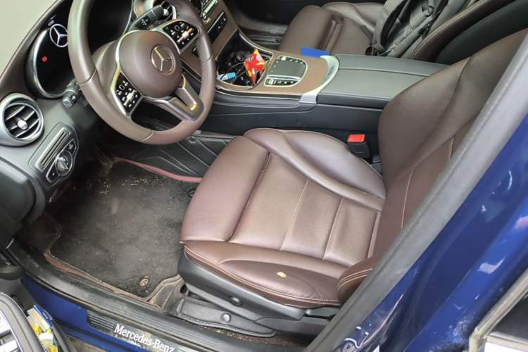 Used Mercedes-Benz GLC 2021 GLC 260 L 4MATIC Luxury Model Left Front Seat