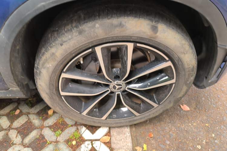 Used Mercedes-Benz GLC 2021 GLC 260 L 4MATIC Luxury Model Right Front Wheel Hub
