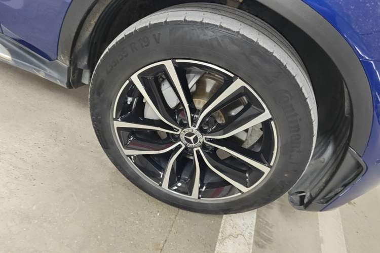 Used Mercedes-Benz GLC 2021 GLC 300 L 4MATIC Dynamic Model Right Front Wheel Hub