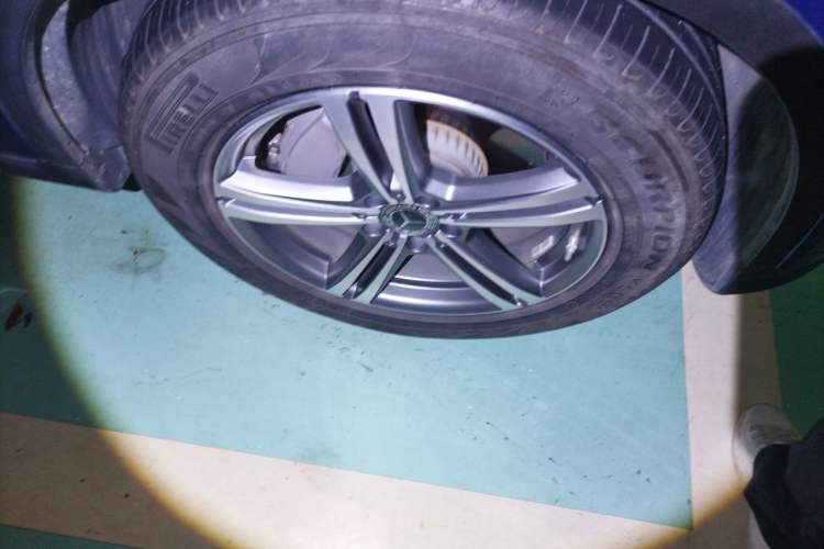 Used Mercedes-Benz GLC 2021 GLC 260 L 4MATIC Dynamic Edition Right Front Wheel Hub