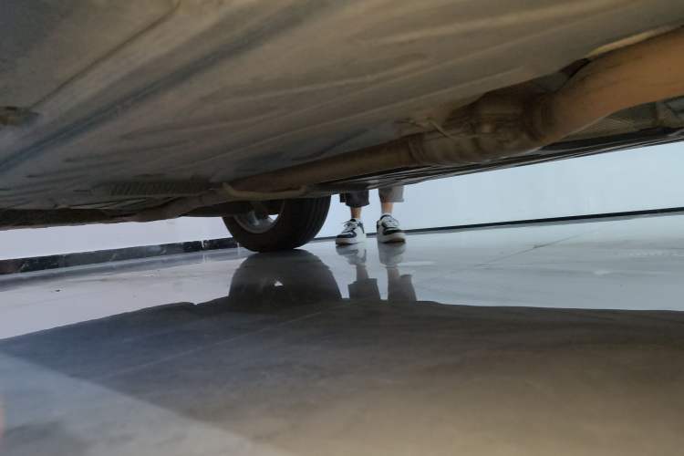 Used Mercedes-Benz GLC 2021 GLC 260 L 4MATIC Dynamic Edition Right Side Sill
