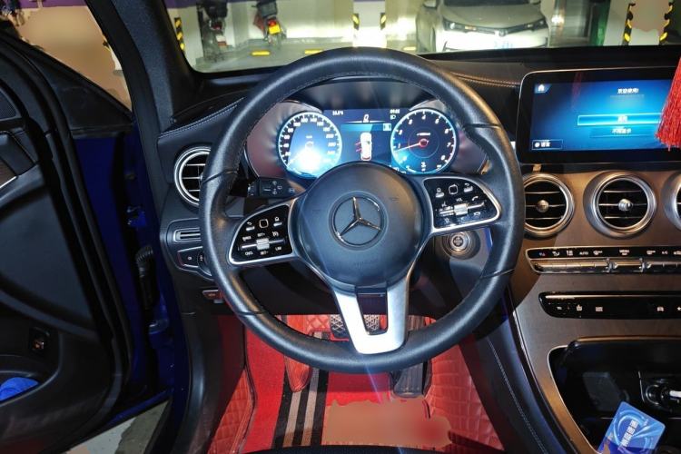 Used Mercedes-Benz GLC 2021 GLC 260 L 4MATIC Luxury Model Steering Wheel