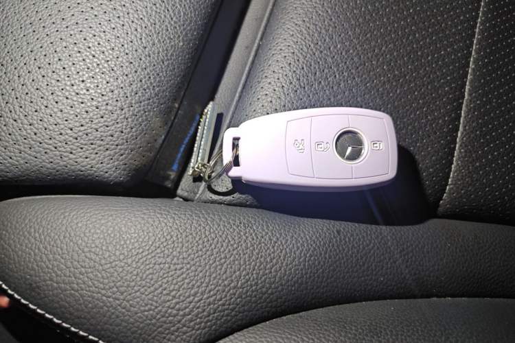 Used Mercedes-Benz GLC 2021 GLC 260 L 4MATIC Luxury Model Vehicle Key