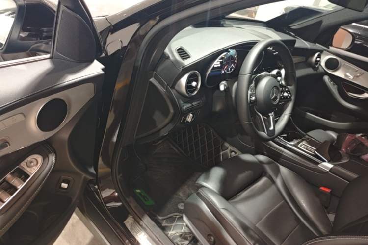 Used Mercedes-Benz GLC 2021 GLC 260 L 4MATIC Dynamic Edition Driver Seat