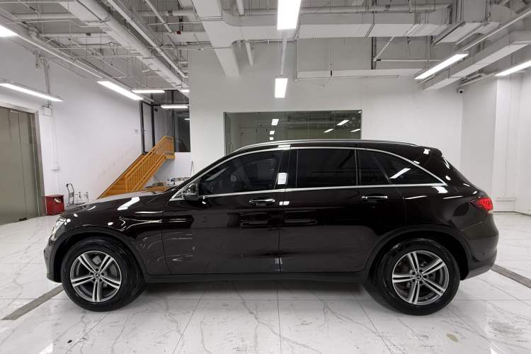 Used Mercedes-Benz GLC 2021 GLC 260 L 4MATIC Dynamic Edition Exterior 1
