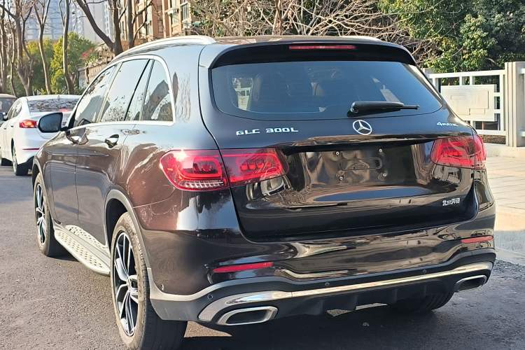 Used Mercedes-Benz GLC 2021 GLC 300 L 4MATIC Dynamic Model Exterior 3