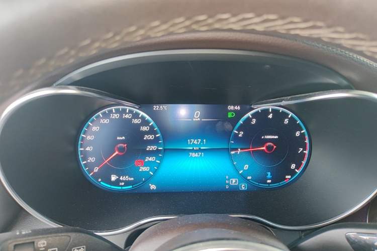 Used Mercedes-Benz GLC 2021 GLC 260 L 4MATIC Luxury Model Instrument Cluster