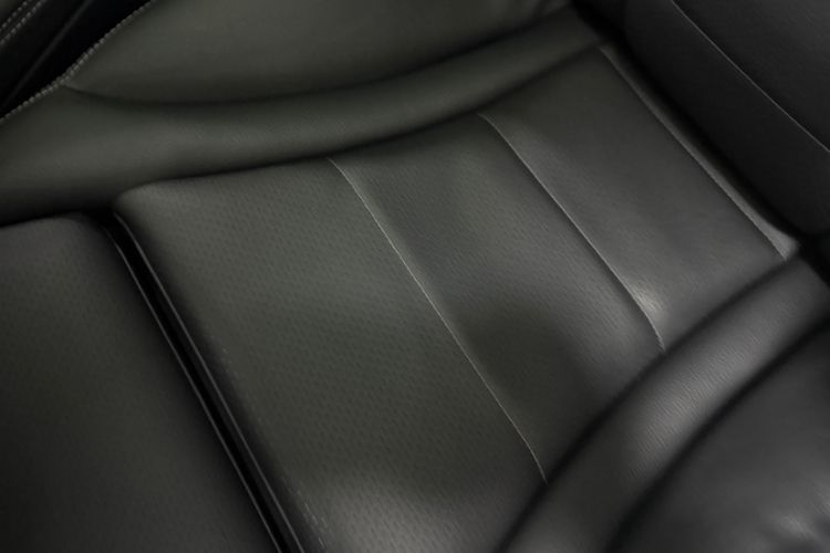 Used Mercedes-Benz GLC 2021 GLC 260 L 4MATIC Dynamic Edition Interior 4