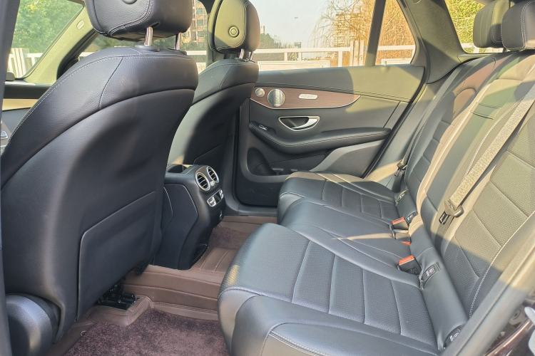 Used Mercedes-Benz GLC 2021 GLC 300 L 4MATIC Dynamic Model Interior 5
