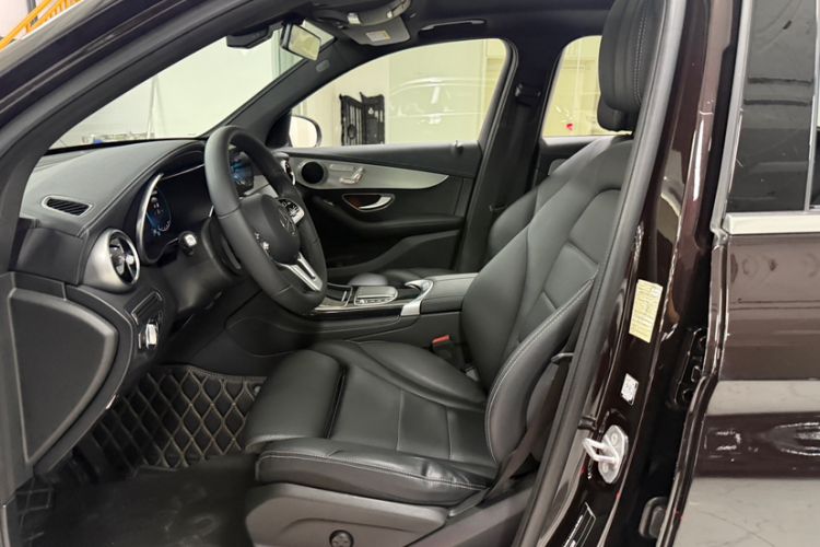 Used Mercedes-Benz GLC 2021 GLC 260 L 4MATIC Dynamic Edition Left Front Seat