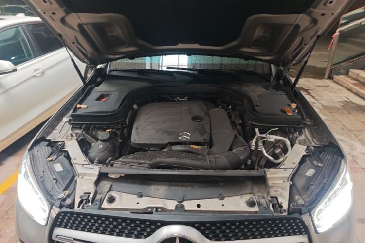 Used Mercedes-Benz GLC 2021 GLC 300 L 4MATIC Dynamic Model Engine Bay