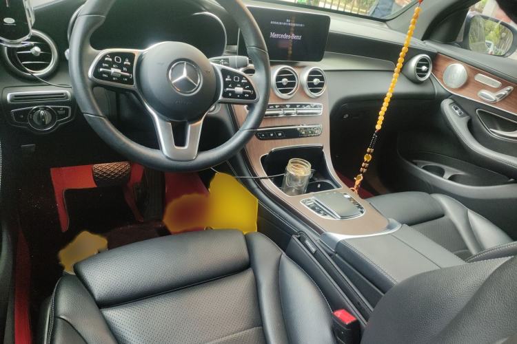 Used Mercedes-Benz GLC 2021 GLC 300 L 4MATIC Dynamic Model Interior 2