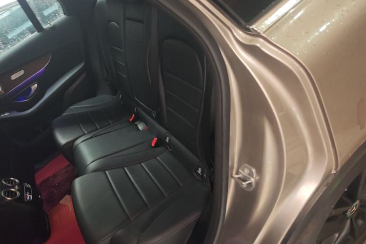 Used Mercedes-Benz GLC 2021 GLC 300 L 4MATIC Dynamic Model Left Rear Seat