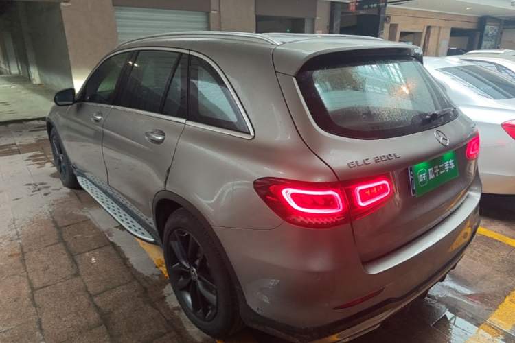 Used Mercedes-Benz GLC 2021 GLC 300 L 4MATIC Dynamic Model Rear Left 45 Deg
