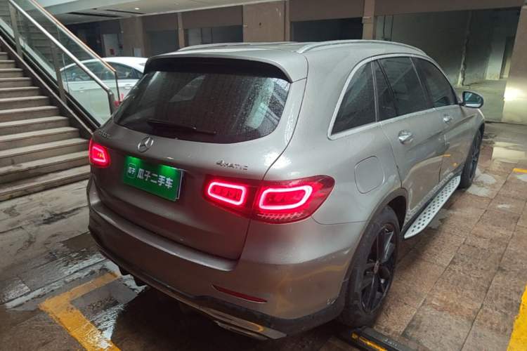 Used Mercedes-Benz GLC 2021 GLC 300 L 4MATIC Dynamic Model Rear Right 45 Deg