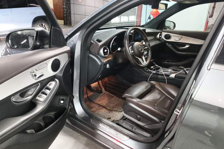 Used Mercedes-Benz GLC 2021 GLC 260 L 4MATIC Dynamic Edition Driver Seat