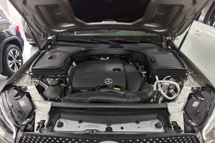 Used Mercedes-Benz GLC 2021 GLC 260 L 4MATIC Luxury Model Engine Bay