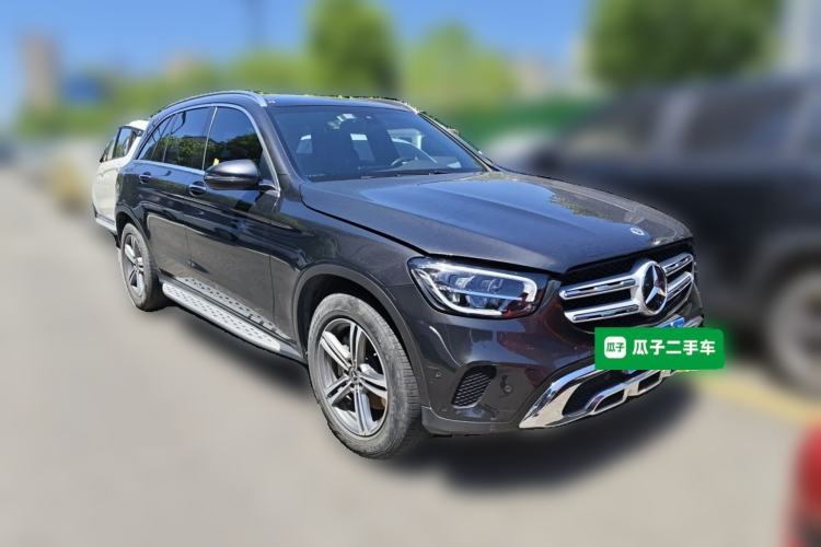 Used Mercedes-Benz GLC 2021 GLC 260 L 4MATIC Dynamic Edition Front Right 45 Deg